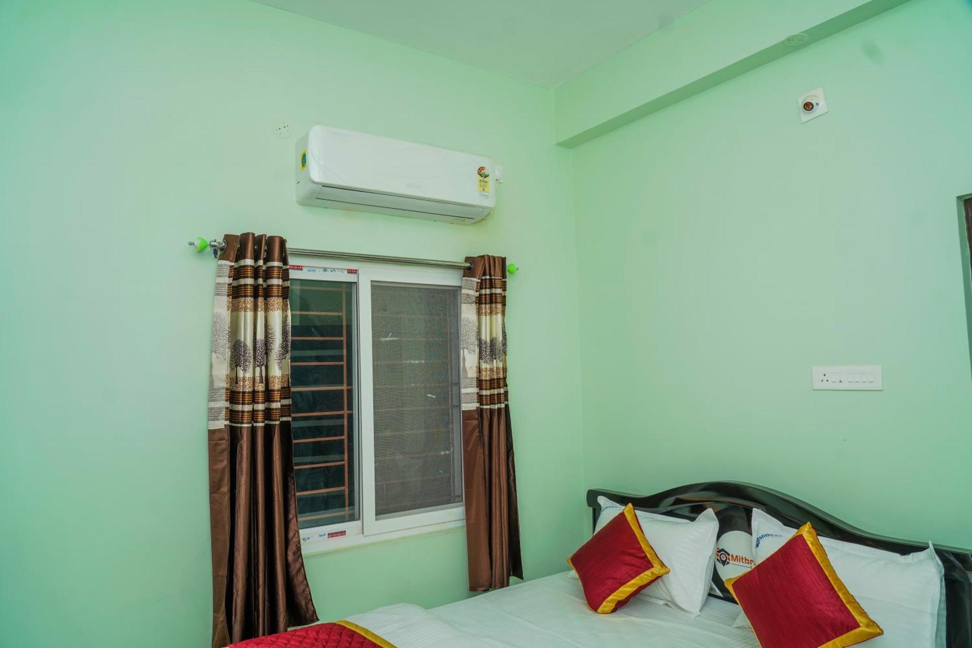 Mithra'S Homestay Near Padmavathi Ammavari Temple Tirupati Exterior foto